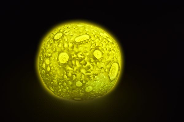 Fargeskiftende Månelampe med Fjernkontroll