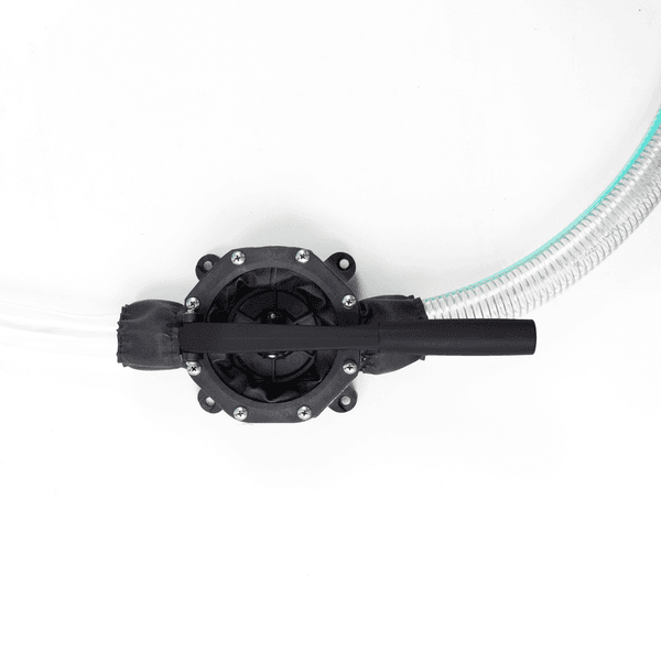 Pumpe med slange og plastkasser (sett)