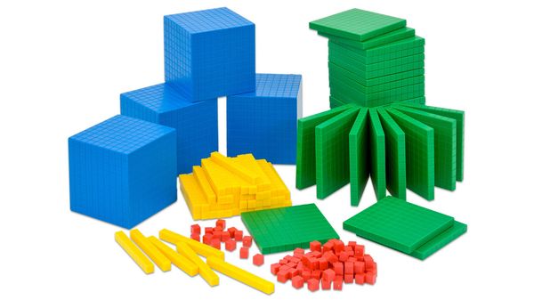 Systemklosser –  Base 10 sett med 184 deler