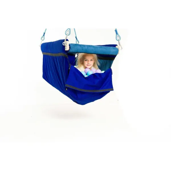 Båthuske med baller