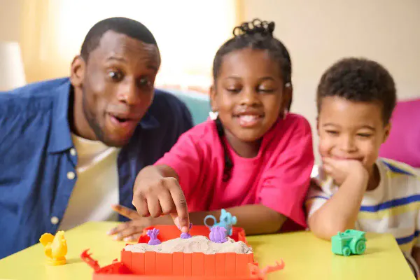 Kinetic Sand Sandy Farm Set